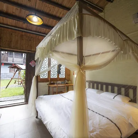 Yangshuo Loong Old House Guest House Exterior photo